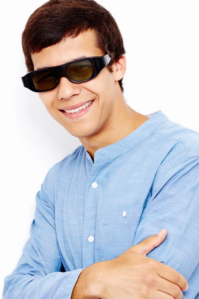 Chico en gafas 3D con brazos cruzados —  Fotos de Stock