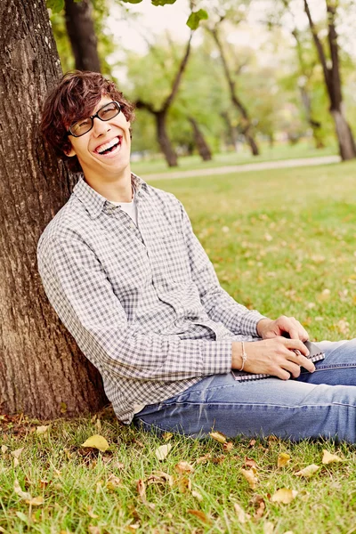 Laughing teenager in park — Stock Photo, Image