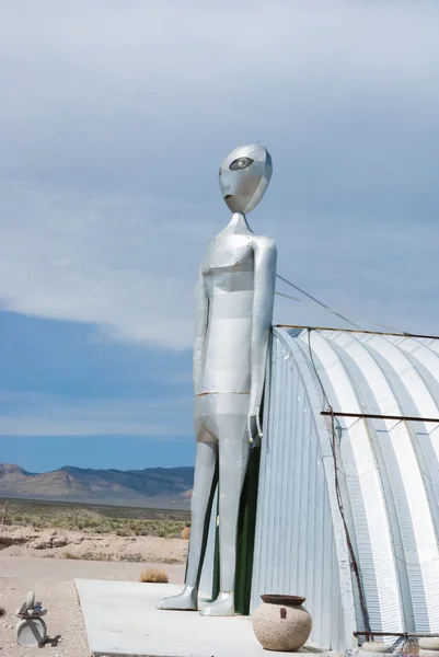Alien in de woestijn van Nevada — Stockfoto