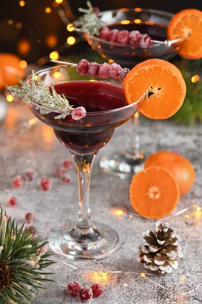 Goblet Cranberry Margarita Ζαχαρωμένα Cranberries Δενδρολίβανο Και Μανταρίνι Τέλειο Κοκτέιλ — Φωτογραφία Αρχείου