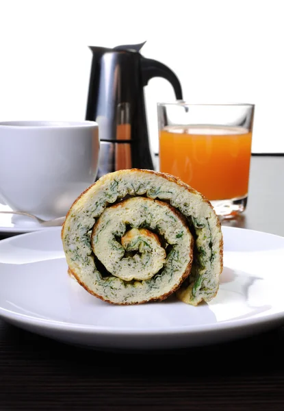 Slice of omelette with herbs for breakfast — Stock Photo, Image