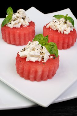 Meze ricotta ile karpuz
