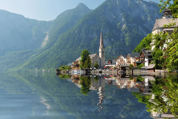 Village at foot of mountains — Stock Photo, Image