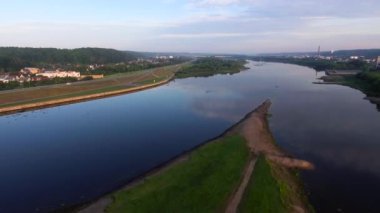 Eski Şehrin Üzerinden Uçuş