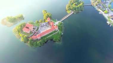 Adada eski kalenin havadan görünümü