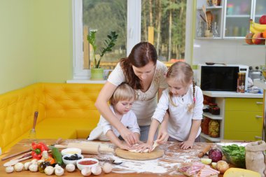 yemek çocuk anne