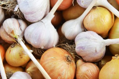  soğan ve sarımsak