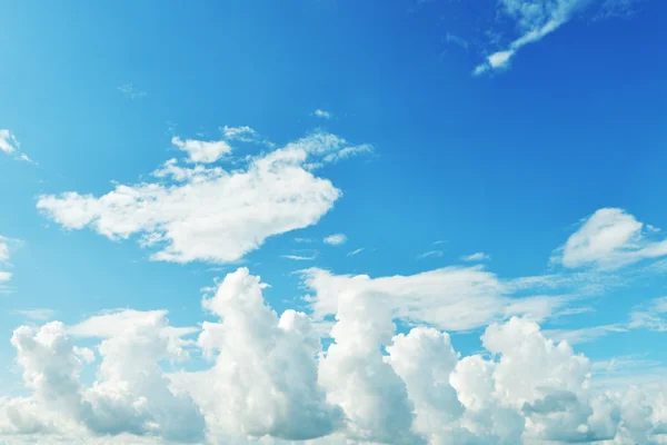 Langit biru dan awan — Stok Foto