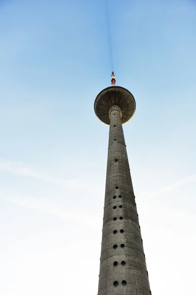 Torre de televisão — Fotografia de Stock