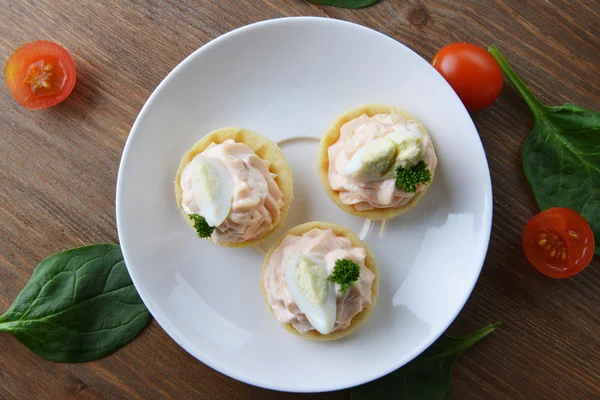 Tartlets med grädde — Stockfoto