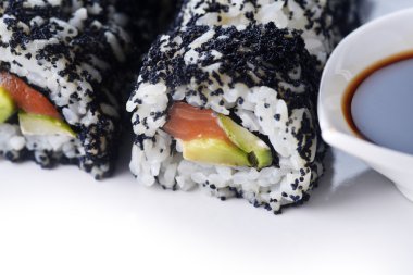 Japon suşi