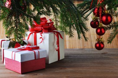 Noel oyuncak ve hediye