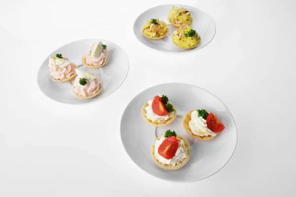 Tartlets with cream and dill — Stock Photo, Image