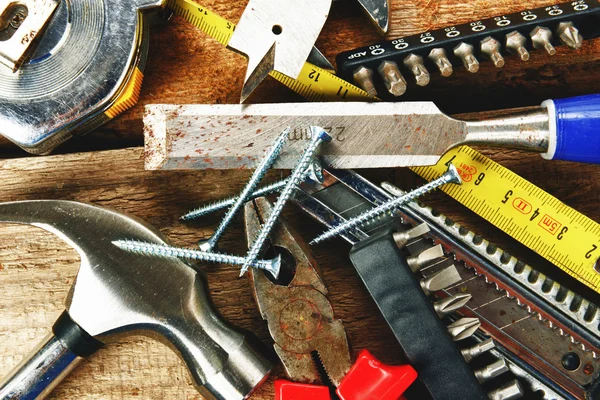 tablo farklı araçlar