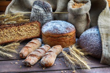 Taze ekmek, çörek ve buğday