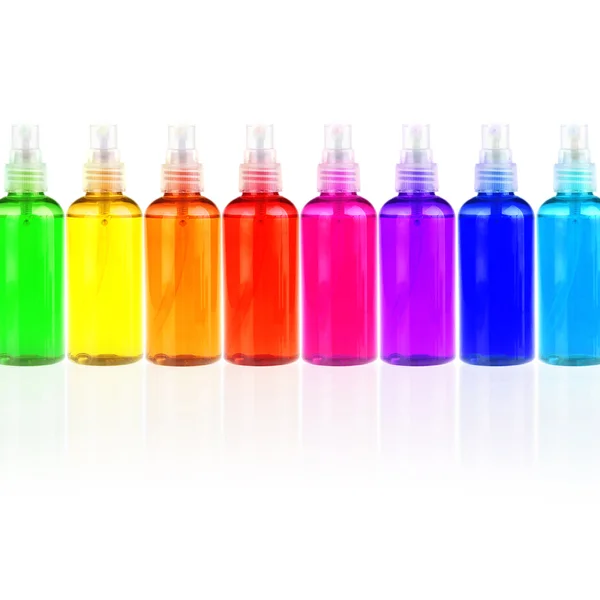 Несколько разноцветных бутылок — стоковое фото