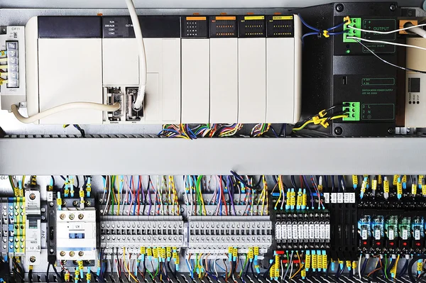 Elektroniczne systemy sterowania — Zdjęcie stockowe