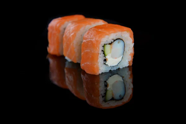 3 つのおいしい寿司ロール — ストック写真