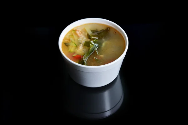 Cuenco de sopa de pollo —  Fotos de Stock
