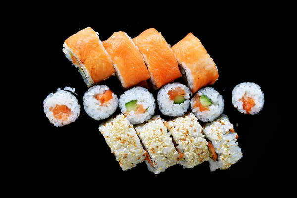 Lahodné sushi rolky — Stock fotografie