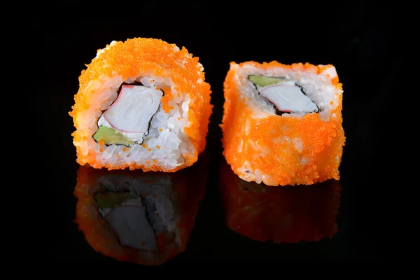 Deliciosos rollos de sushi — Foto de Stock