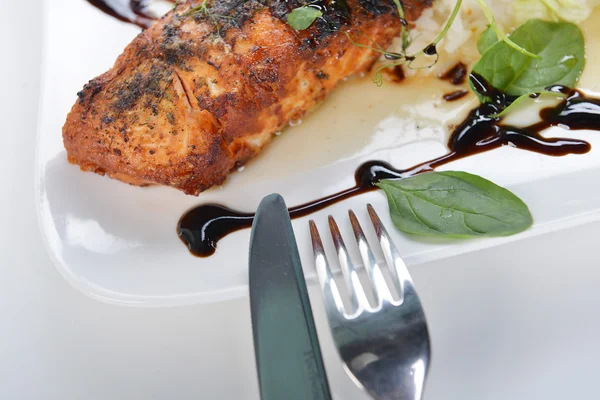 Peixes e arroz torrados — Fotografia de Stock