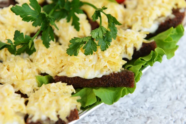 Snack mit Gemüse und Fleisch — Stockfoto