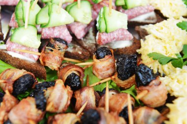 atıştırmalık sebze ve işaret ile