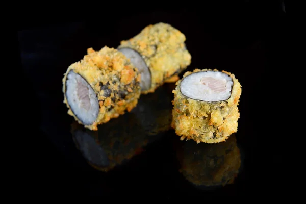 Deliciosos rollos de sushi — Foto de Stock