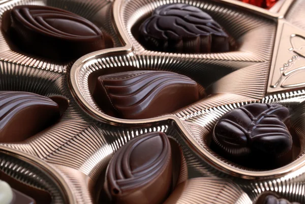 Choklad i folie box — Stockfoto