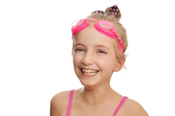 Meisje in zwemmen kostuum en goggles — Stockfoto