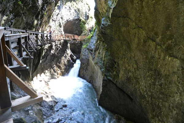 hızlı mountain brook