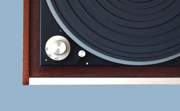 Old turntable with wood finish top view isolated — Stock Photo, Image