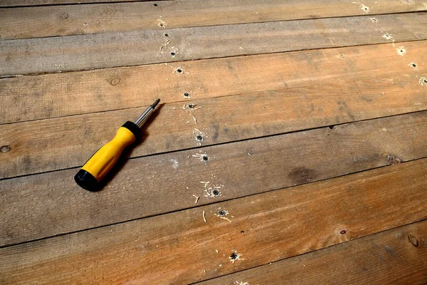 Reparatie Van Houten Vloer Schroevendraaier Rijen Van Vele Vaste Schroeven — Stockfoto