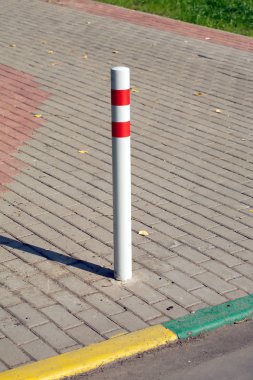 Araba yasak bir bölge. Tek berrier