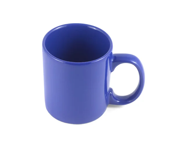 Taza vacía azul aislada en primer plano blanco — Foto de Stock