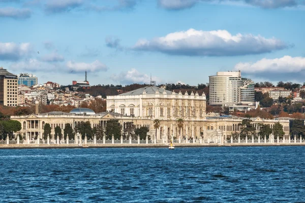 Dolmabahçe Sarayı'ndan Boğaziçi, istanbul, Türkiye'nin görünümünü