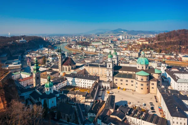 Vista aérea de la histórica ciudad de Salzburgo, Austria — Foto de Stock