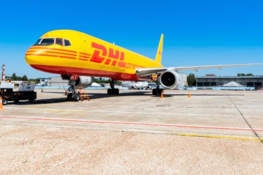 Kargo Şirketi Dhl taşımak için Boeing 757-200.