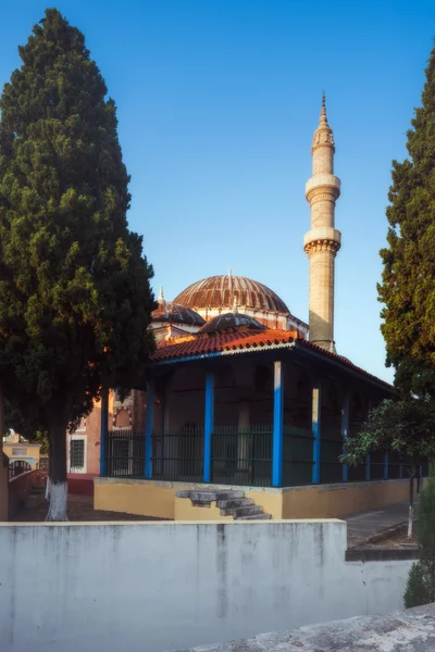 Mesquita Suleymaniye pela manhã. Ilha de Rhodes. Grécia . — Fotografia de Stock