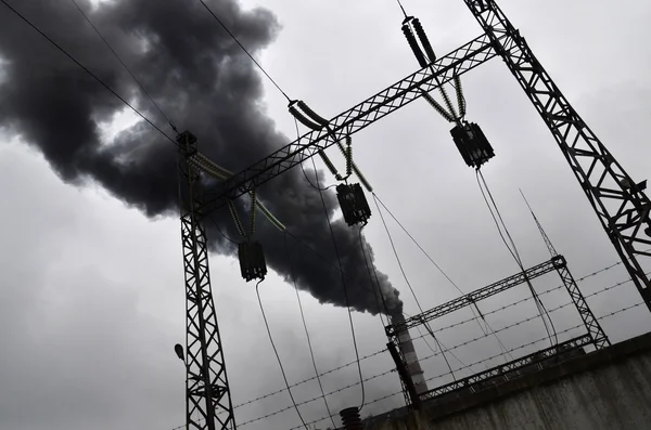 Gyári cső levegő szennyező — Stock Fotó