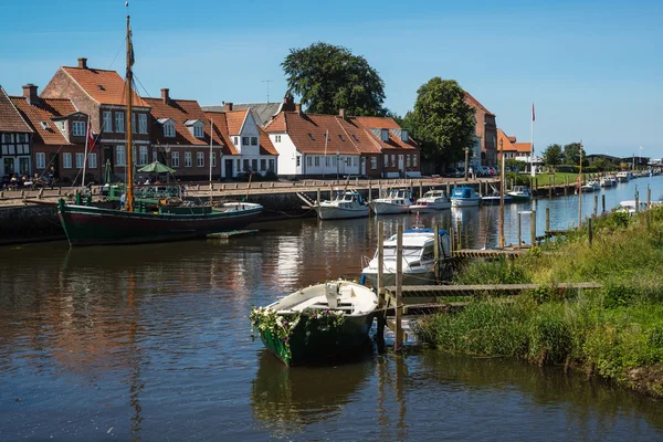 Rio Ribe em Ribe, Sul da Jutlândia, Dinamarca — Fotografia de Stock