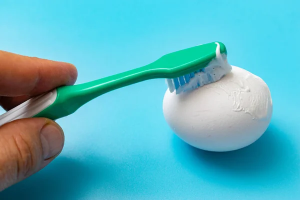 Brushing Chicken Egg Toothbrush Caries Prevention Concept — Stock Photo, Image