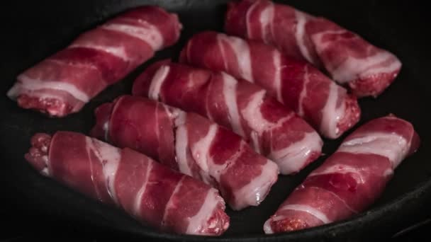 Cucinare Salsicce Carne Timelapse Friggere Rotoli Carne Una Padella Nel — Video Stock
