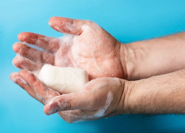 Kézmosás Világnapja Személyi Higiénia Koncepció Egy Férfi Keze Habban Tartja — Stock Fotó