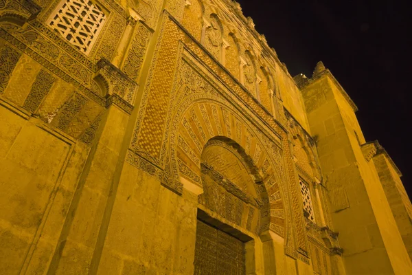 Cordoba. Scena Notturna. Andalusia, Spagna — Foto Stock