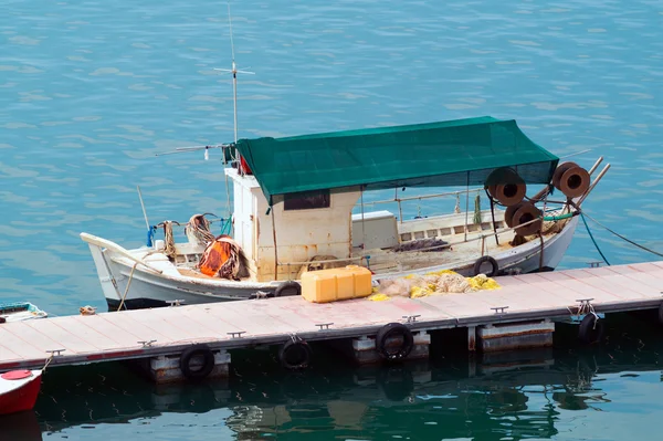 Perahu nelayan tradisional di Yunani — Stok Foto