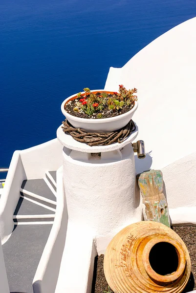 Arquitectura tradicional en la isla de Santorini, Grecia — Foto de Stock