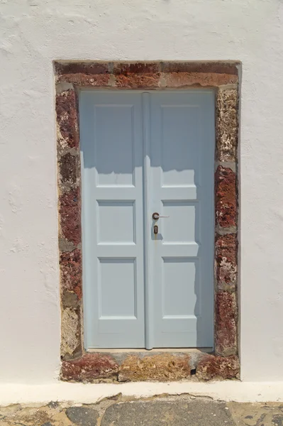 Arquitetura tradicional da vila de Oia na ilha de Santorini, Gre — Fotografia de Stock