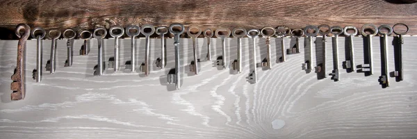 Ancient keys . Once they could open different locks — Stock Photo, Image